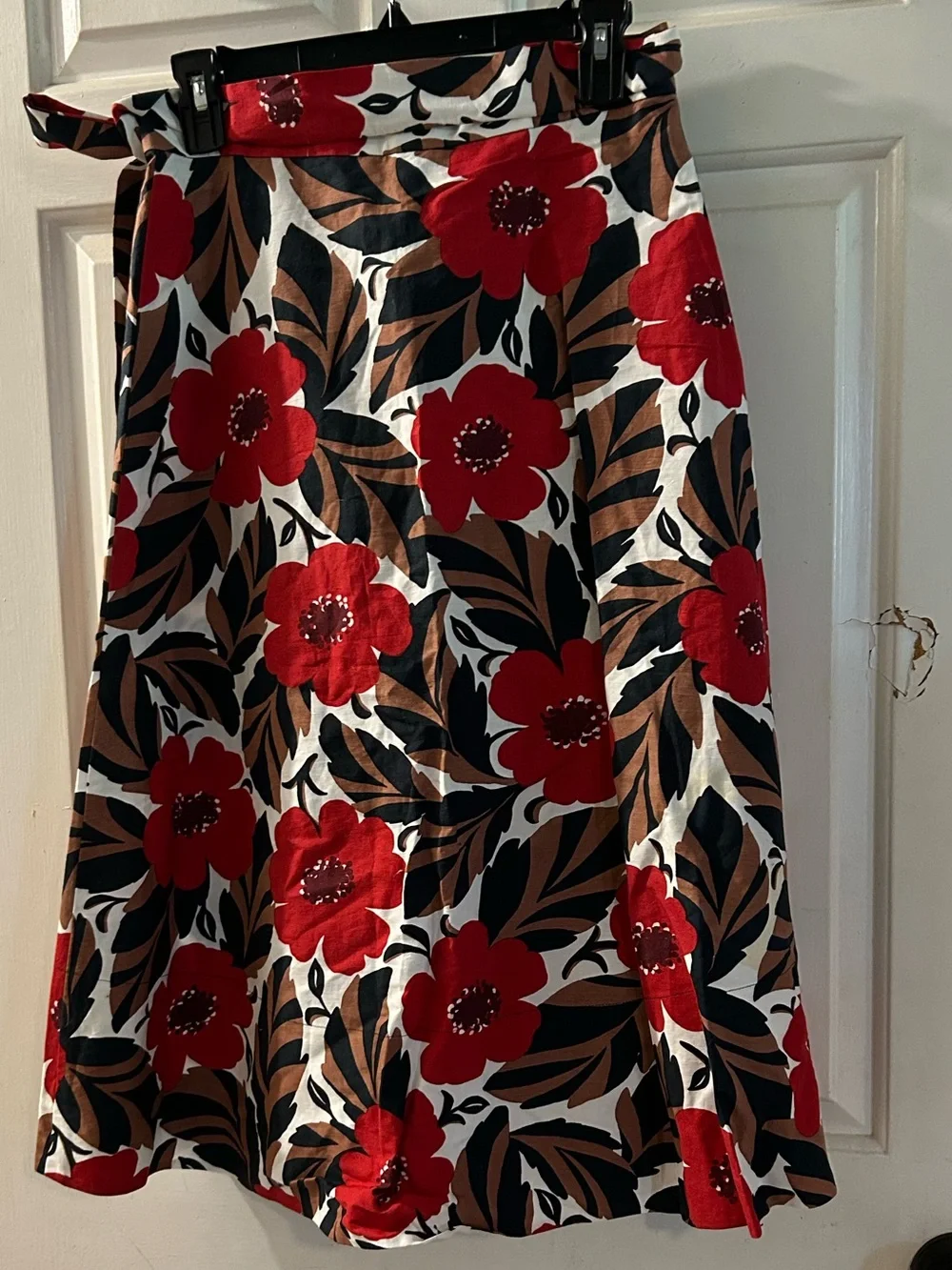 kate spade Red, Black & Brown Floral A-Line Skirt - Picture 2 of 2